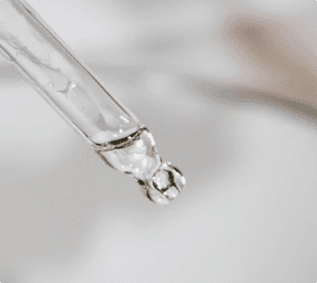 Clinical-grade synthesis with Niacinamide and Peptides in state-of-the-art laboratory